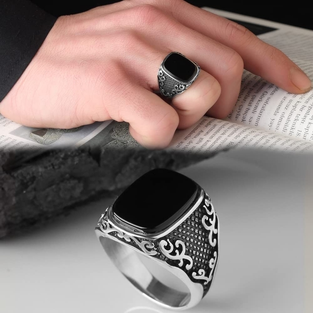 Elegant Black Silvery Men's Ring Sz 12